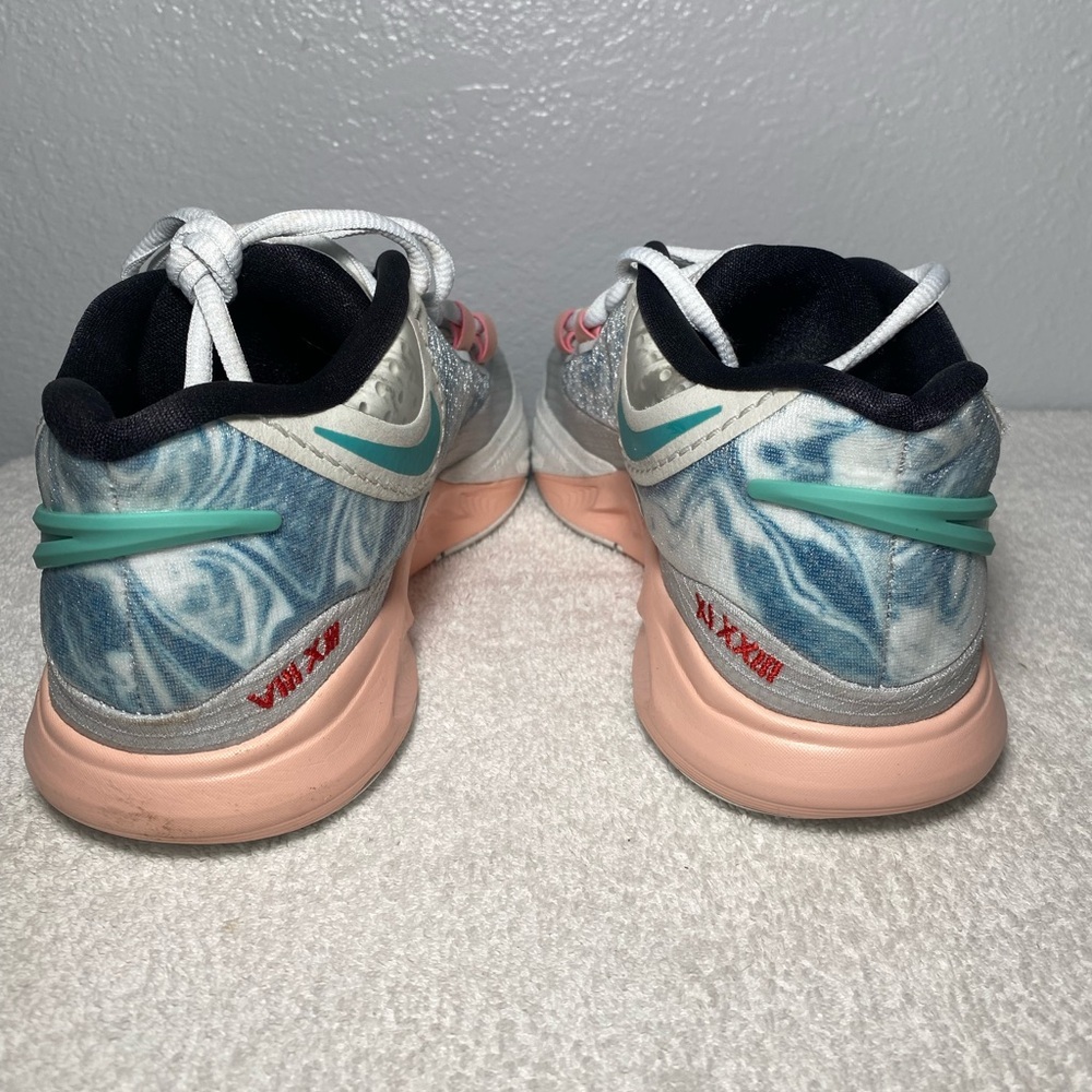 Rare Kyrie 8 Chinese New Year Photon Dust Size 10.5 - Picture 4 of 9